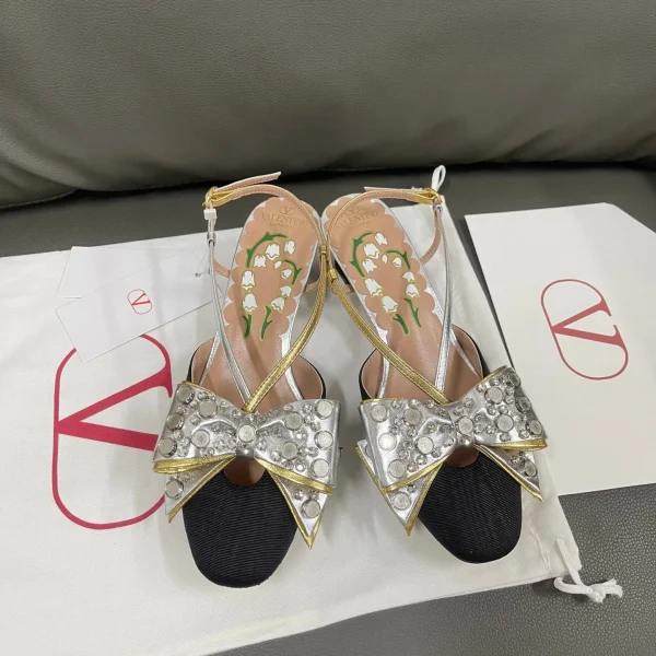 Ballerines Valentino coloris noir argenté cuir nœud à bride arrière – pour femme — réplique
