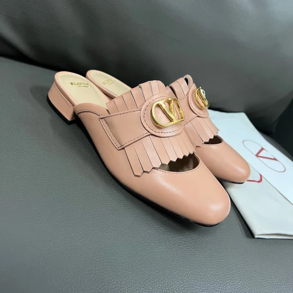 Mules Valentino coloris rose cuir franges – pour femme — réplique