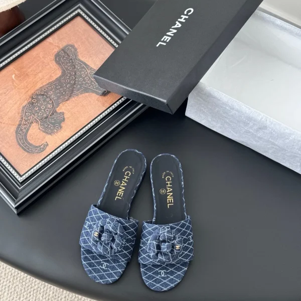 Ballerines Chanel coloris bleu denim mules – pour femme — réplique