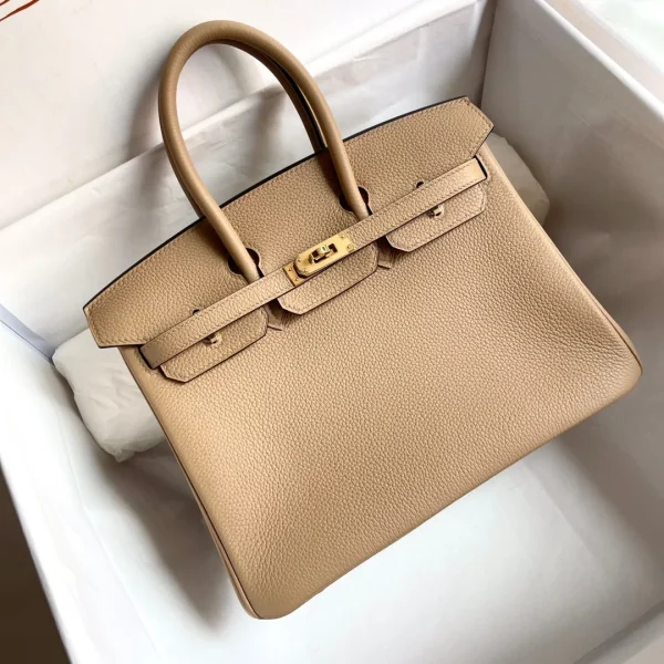 Modèle HN 25 CM coloris beige TOGO cuir finitions dorées — réplique