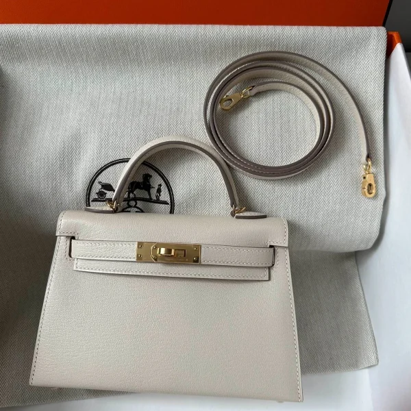 Modèle HM KELLY mini 20 coloris blanc CHEVRE finitions dorées — réplique