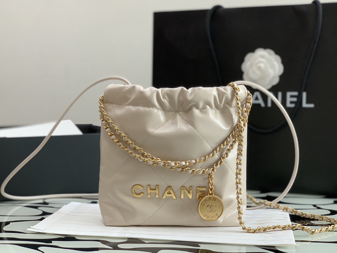 Chanel 22 Mini sac Beige — réplique