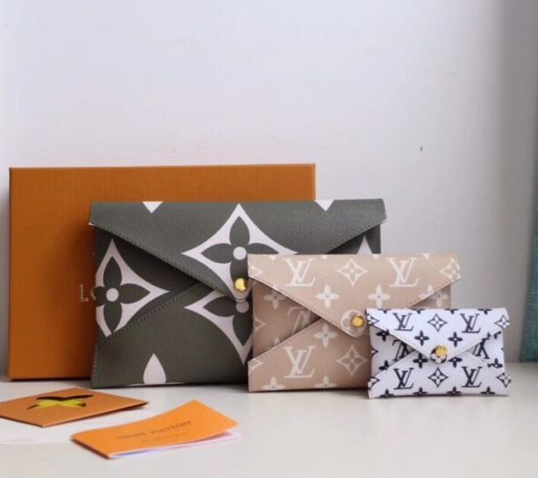 Louis Vuitton Kirigami Pochette pochette Nude — réplique