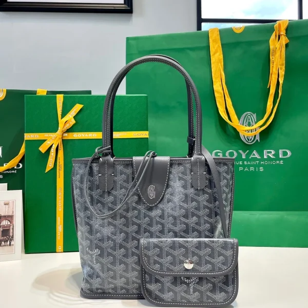 Modèle Goyard Anjou mini en coloris gris — réplique