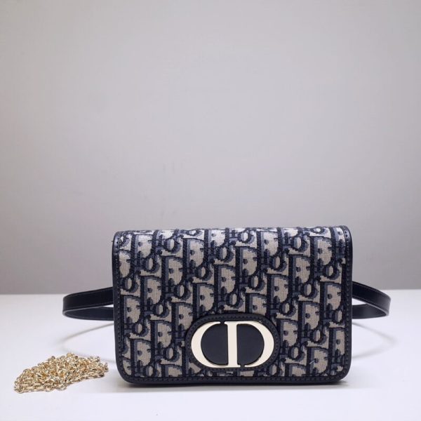 Dior 30 Montaigne pochette — réplique