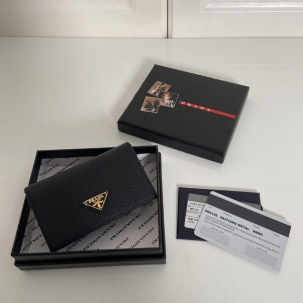 Prada Saffiano portefeuille noir argenté — réplique
