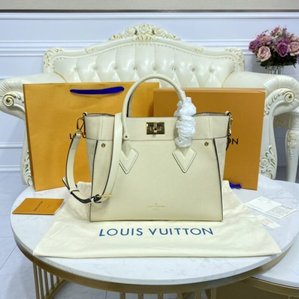 Louis Vuitton On My Side All blanc — réplique