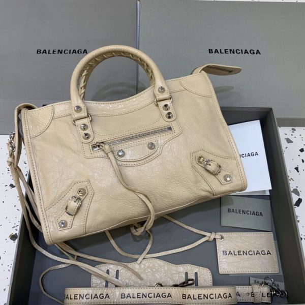 Balenciaga Agneau Apricot — réplique