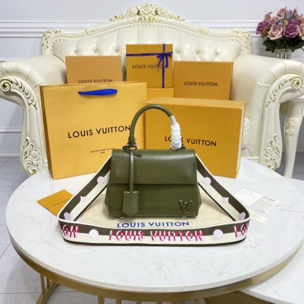 Louis Vuitton Cluny Mini vert — réplique