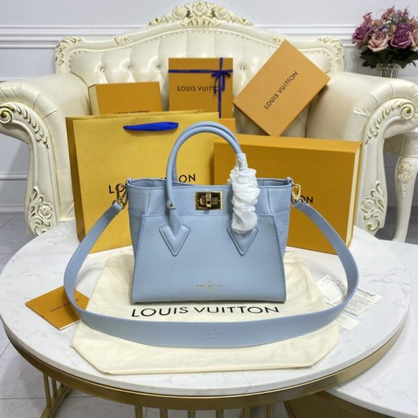 Louis Vuitton On My Side PM bleu ciel — réplique