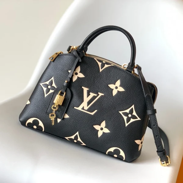 Sac porté épaule Louis Vuitton PETIT PALAIS PM format moyen 29 en coloris noir mélange coloris beige — réplique