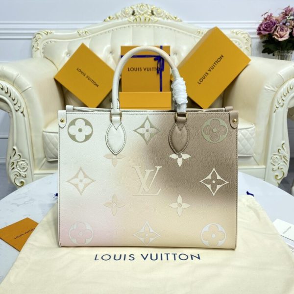 LV Onthego Milk Tea — réplique