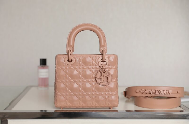 Lady Dior Ultramatte — réplique – Image 8