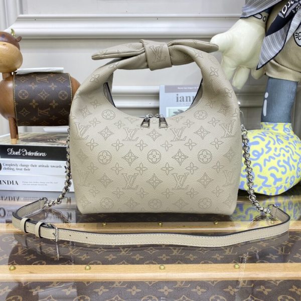 Louis Vuitton Why Knot Beige — réplique