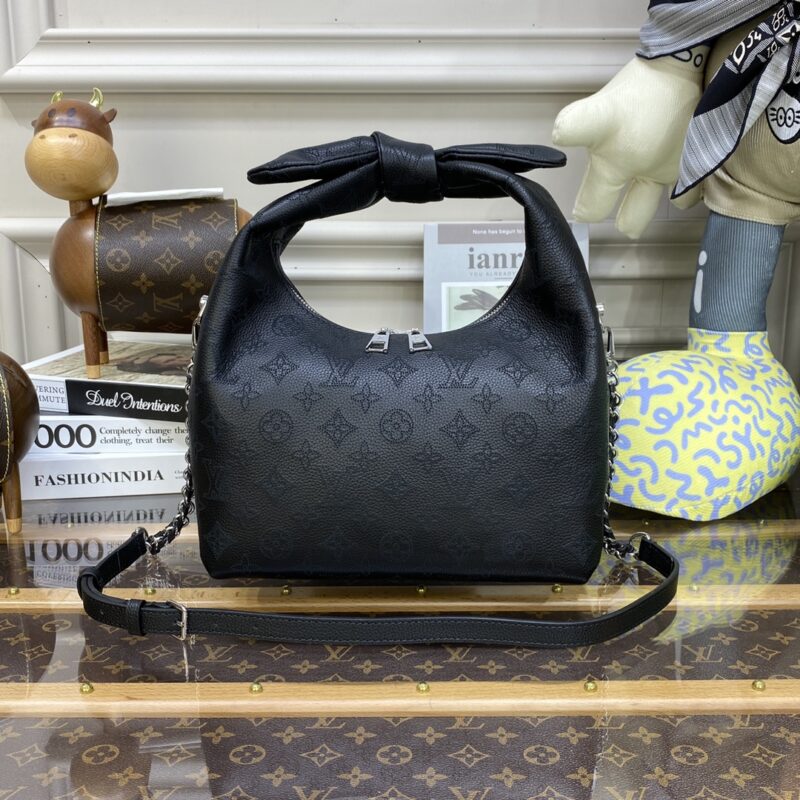 Louis Vuitton Why Knot noir — réplique