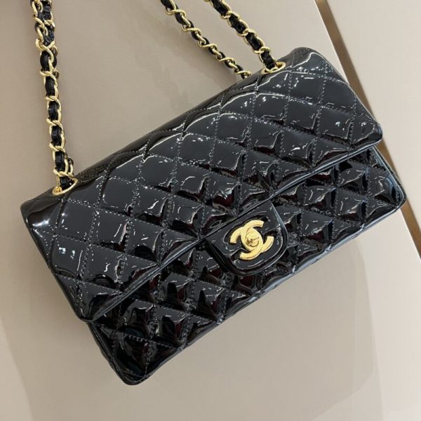 CHANEL Classic Flap 25cm Patent noir — réplique