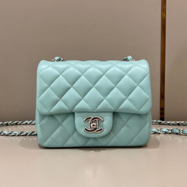 CHANEL Classic Flap 17cm Tiffany — réplique