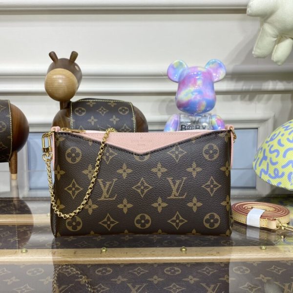 Louis Vuitton Pallas pochette rose — réplique