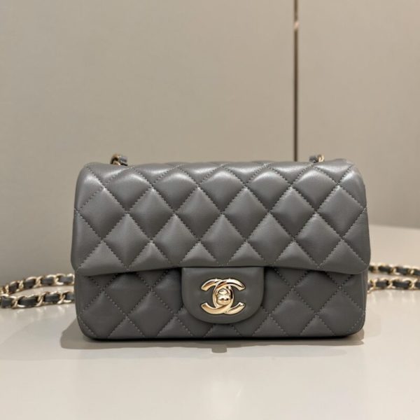 CHANEL Classic Flap 20cm gris — réplique