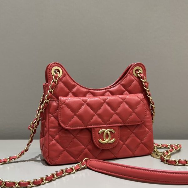 CHANEL Hobo petit format rouge — réplique