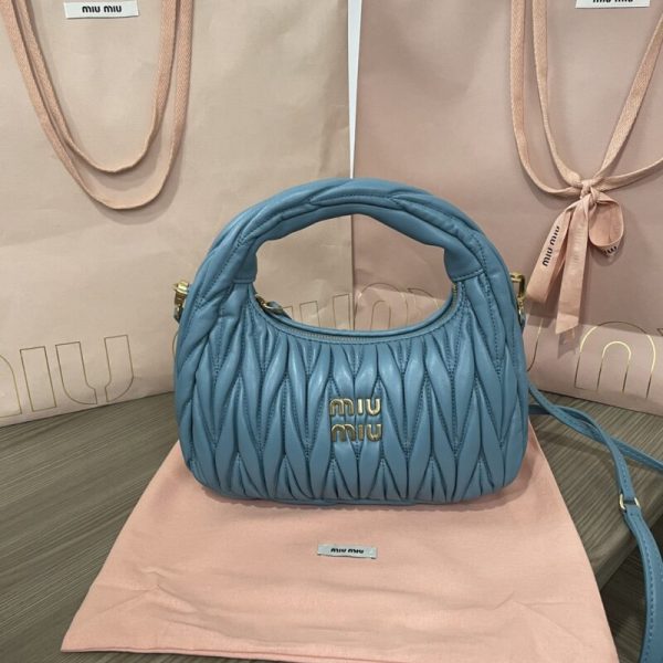 Miu Miu Wander bleu — réplique
