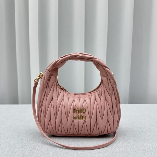 Miu Miu Wander rose — réplique
