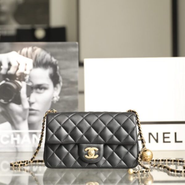 CHANEL CF 20cm Golden Ball noir — réplique