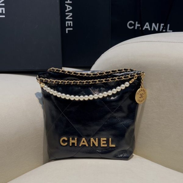 CHANEL 23s Mini Garbage sac noir — réplique