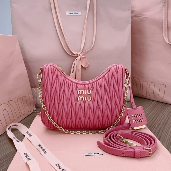 Miu Miu Matelassé rose — réplique