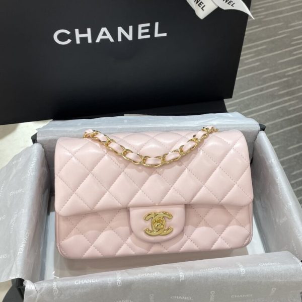 CHANEL Classic Flap 20cm rose — réplique