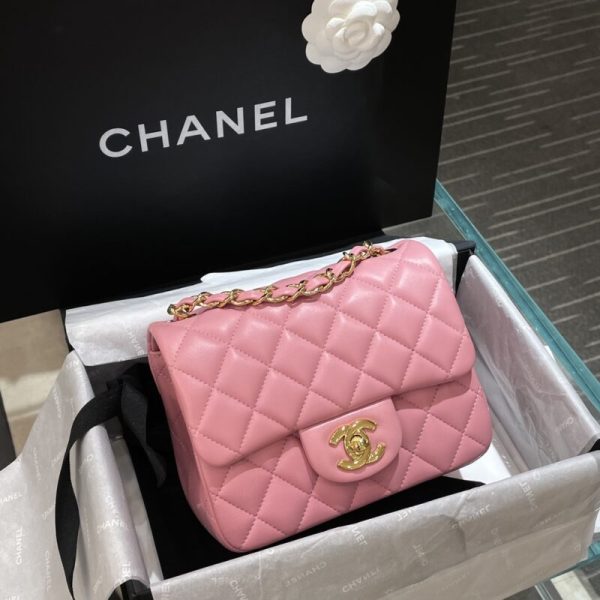 CHANEL Classic Flap 17cm rose — réplique