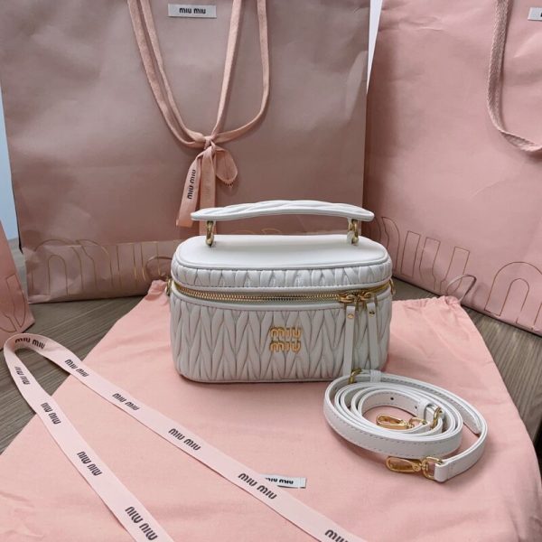 Miu Miu Cosmetic sac blanc — réplique