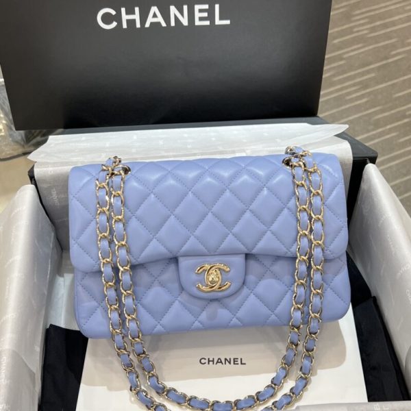 CHANEL Classic Flap 23cm bleu clair — réplique
