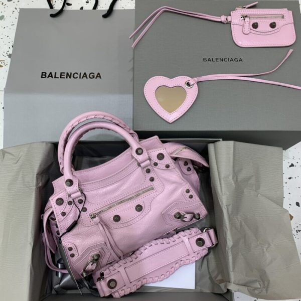 Balenciaga Le City rose — réplique