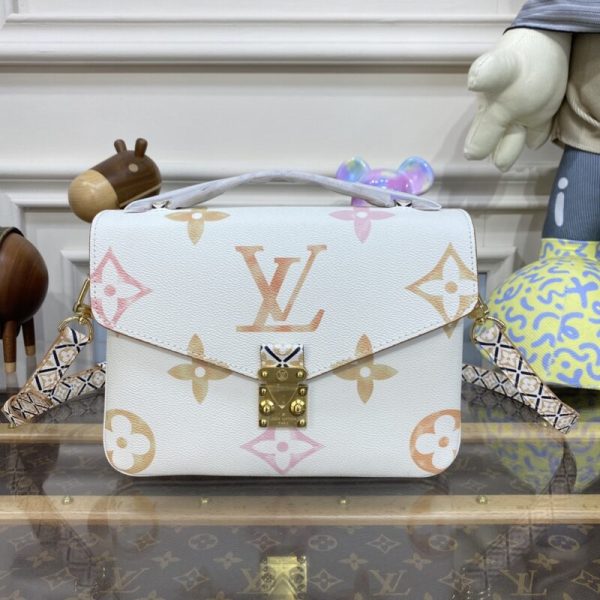 Louis Vuitton Pochette Metis Apricot — réplique