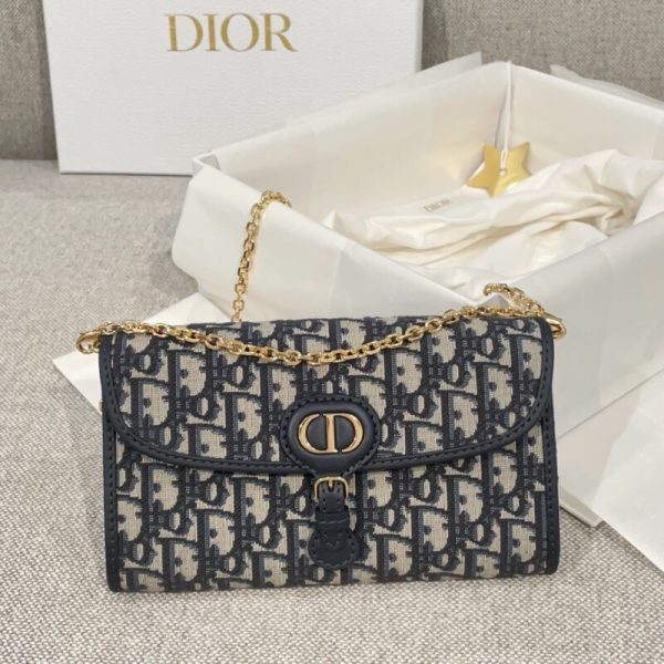 Dior Bobby pochette — réplique