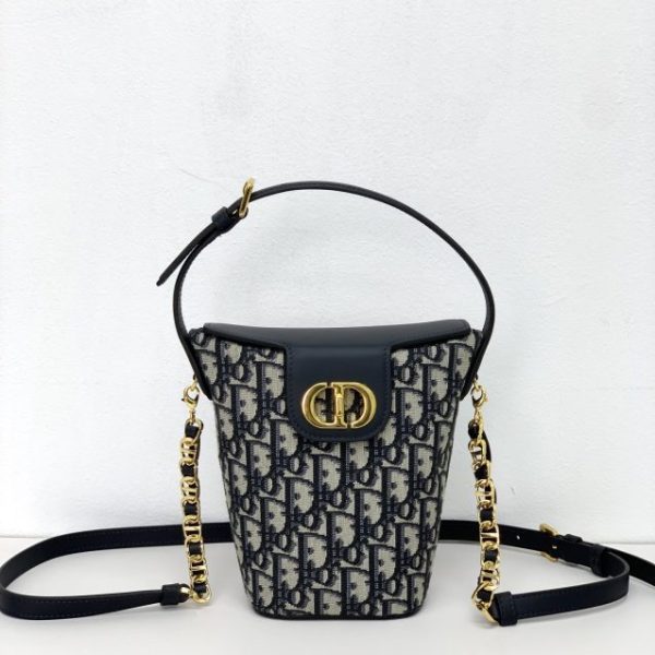 Sac 30 Montaigne à chaîne — réplique Dior