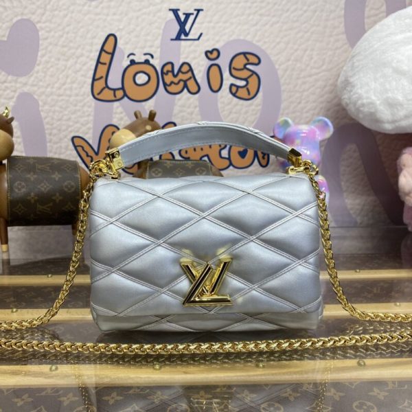 Louis Vuitton Go — réplique