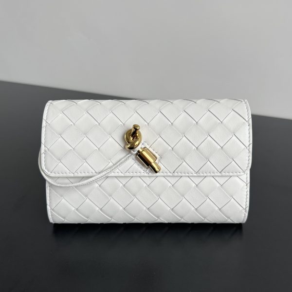 Bottega Veneta Andiamo pochette portefeuille — réplique
