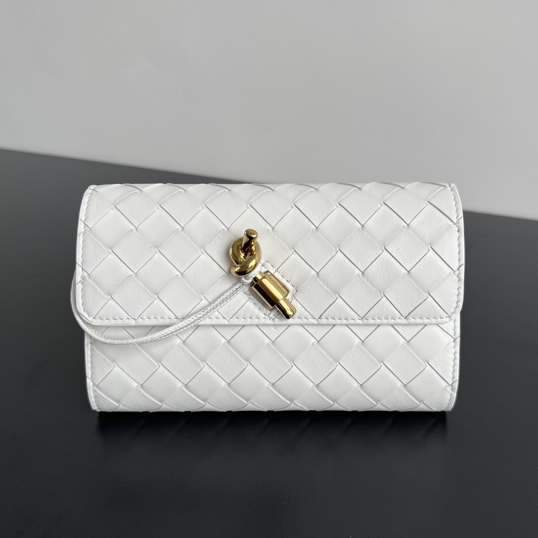 Bottega Veneta Andiamo pochette portefeuille — réplique