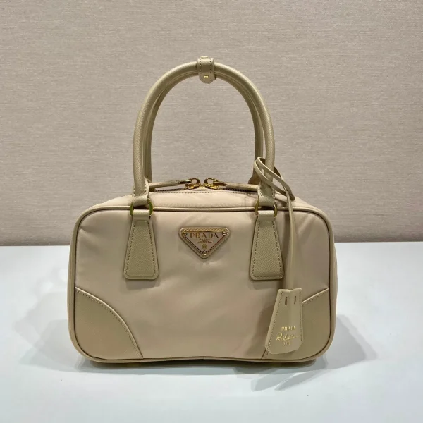 Sac petit format à anse supérieure 25 en DRIED MOSS NYLON et cuir de veau bordures — réplique
