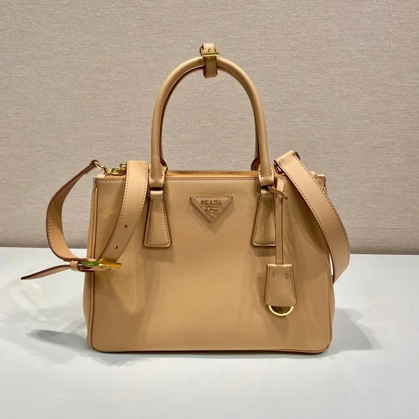 Sac GALLERIA à anse supérieure 32 en OFF coloris blanc SAFFIANO cuir — réplique