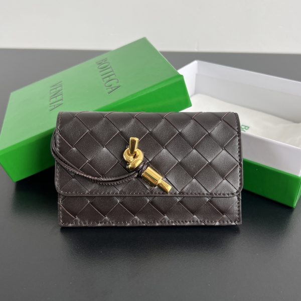 Bottega Veneta Intrecciato Slim portefeuille — réplique