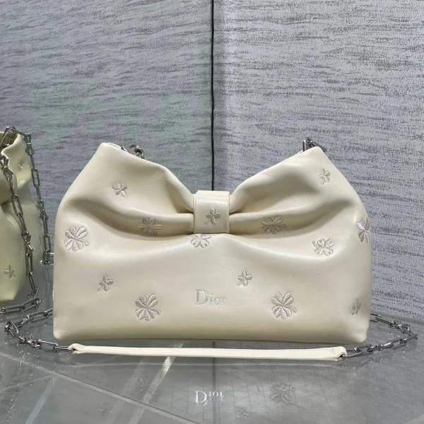 Sac Dior nœud petit format Latte cuir d’agneau — réplique