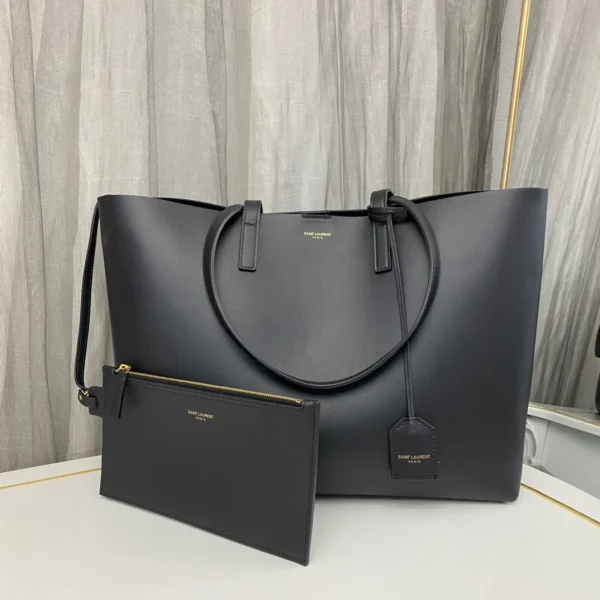 Cabas Saint Laurent East West cuir grainé — réplique