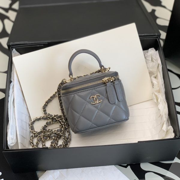 Chanel Mini Vanity Elephant — réplique