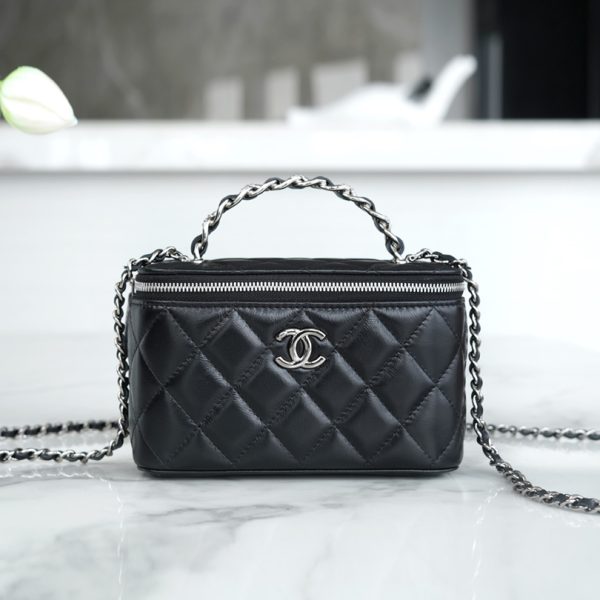 Chanel Vanity Metal avec poignée noir — réplique