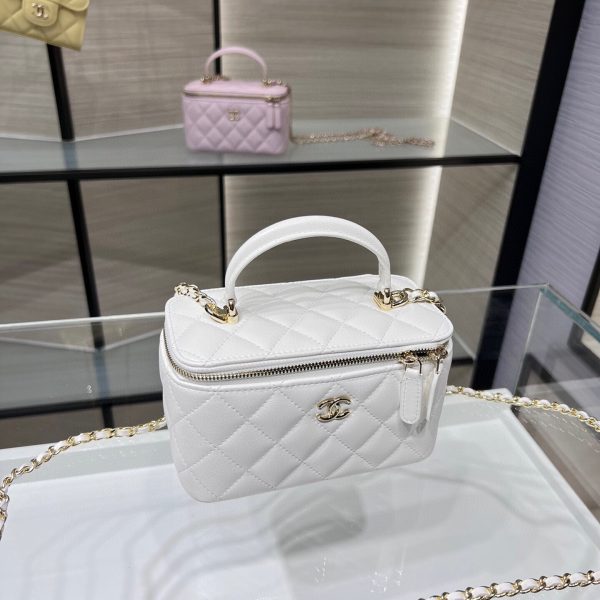 Chanel Long Vanity avec poignée blanc — réplique