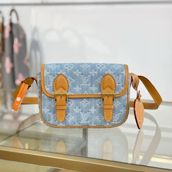 Modèle Louis Vuitton Qixi Festival édition limitée cartable — réplique