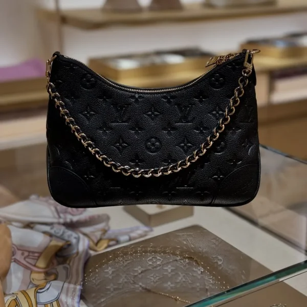 Sac Louis Vuitton Boulogne nano coloris bicolore Monogram — réplique